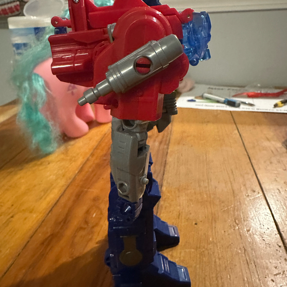 HASBRO TRANSFORMERS Optimus prime Transformable Action Figure - Picture 4 of 6